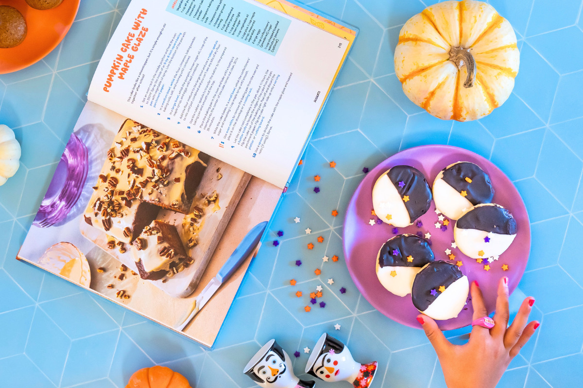 Kid-Friendly Pumpkin Cake Recipe for Halloween Treats